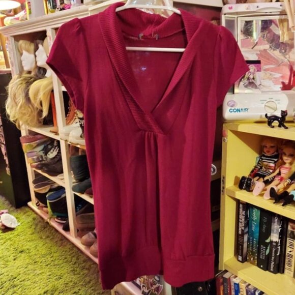 Raspberry vneck short sleeve tunic top - Picture 1 of 4
